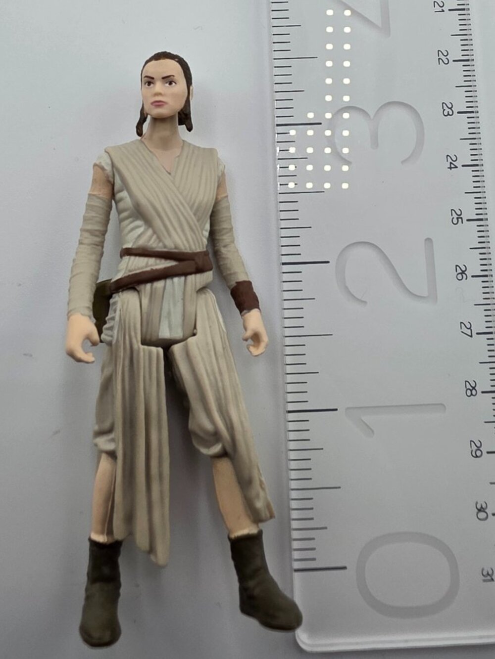 Star Wars Action Figure REY Action Figure The Force Awakens 2015 Hasbro